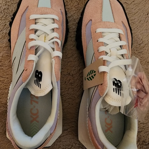 BRAND NEW Men’s New Balance Shoes! Lifestyle mode de vie style, size 10.5 - Picture 5 of 5